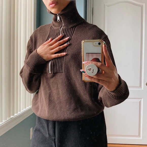 SOLD 🌼 Brown Mexx 3 quarter zip - Picture 2 of 5